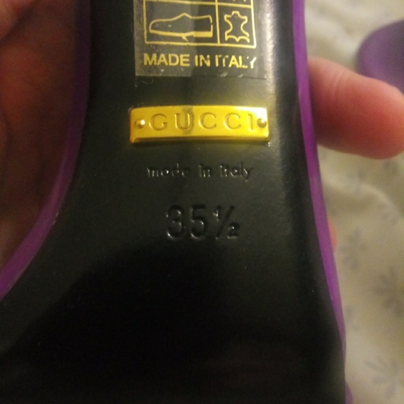 Gucci Heels - Picture 2 of 2